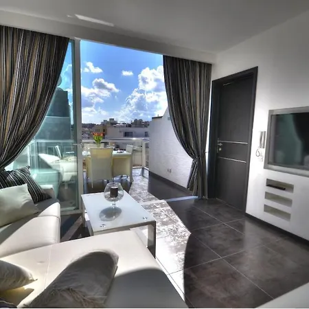 Stylish 2bedroom Penthouse In St Julians 502 Apartman