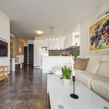 شقة Stylish 2bedroom Penthouse In St Julians 502 *