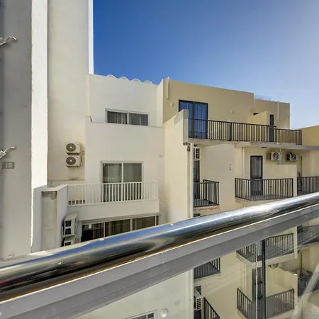 Stylish 2bedroom Penthouse In St Julians 502 Appartamento San Giuliano