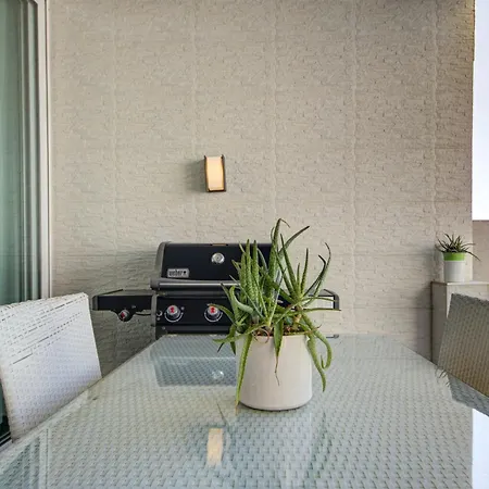Stylish 2bedroom Penthouse In St Julians 502 * San Giuliano