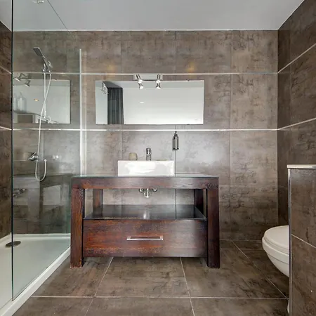 Stylish 2bedroom Penthouse In St Julians 502 アパート *